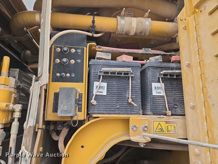 image for item EU3941 2015 Caterpillar 12M3 motor grader