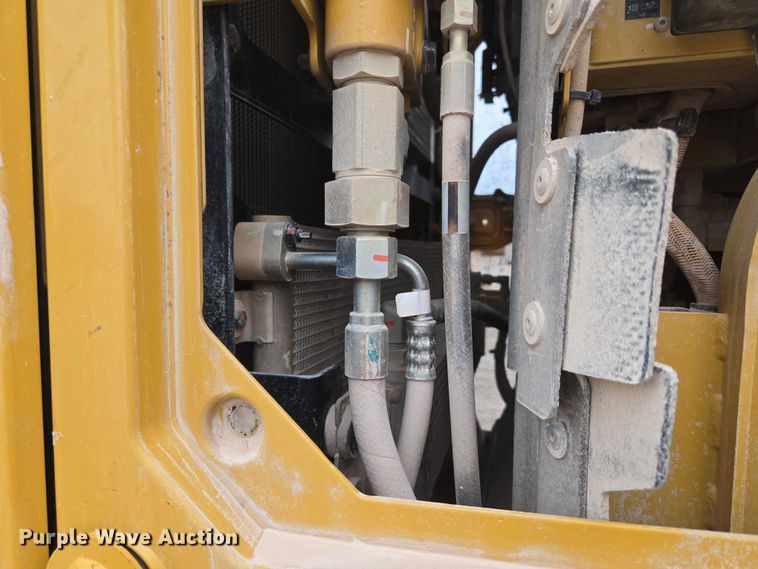 image for item EU3941 2015 Caterpillar 12M3 motor grader