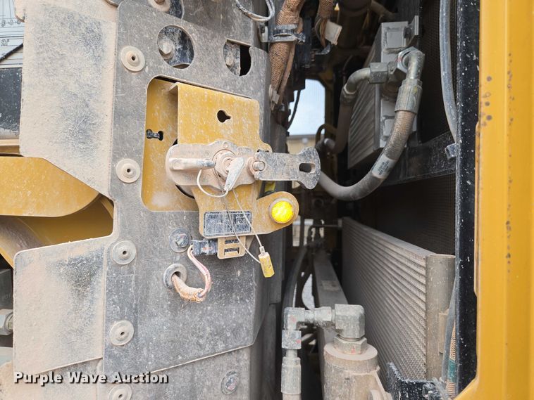 image for item EU3941 2015 Caterpillar 12M3 motor grader