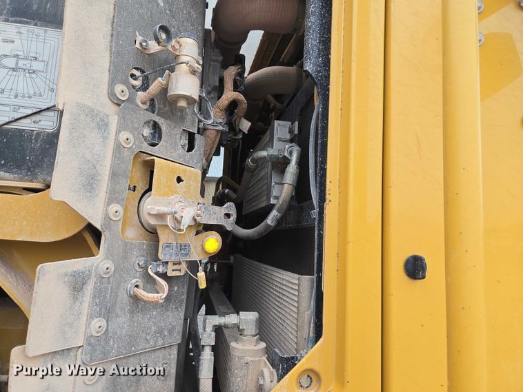 image for item EU3941 2015 Caterpillar 12M3 motor grader