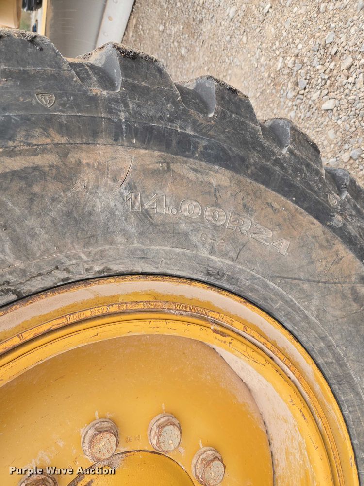 image for item EU3941 2015 Caterpillar 12M3 motor grader