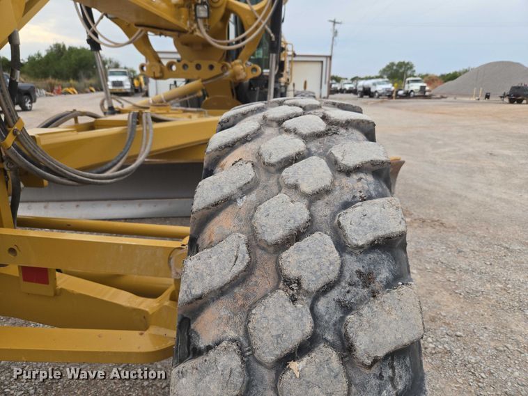 image for item EU3941 2015 Caterpillar 12M3 motor grader