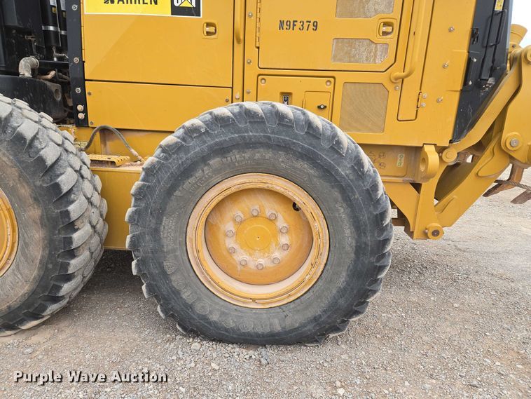 image for item EU3941 2015 Caterpillar 12M3 motor grader