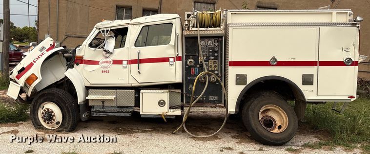 image for item EU4603 2002 International 4800 pumper fire truck