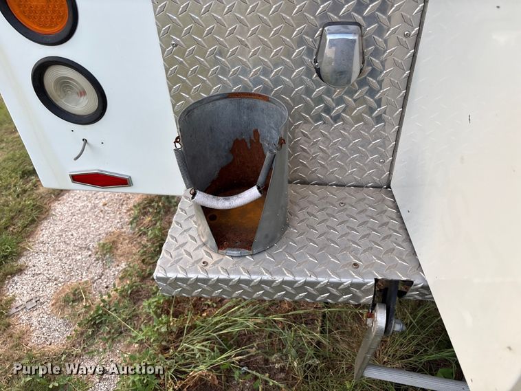 image for item EU4603 2002 International 4800 pumper fire truck