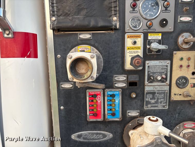 image for item EU4603 2002 International 4800 pumper fire truck