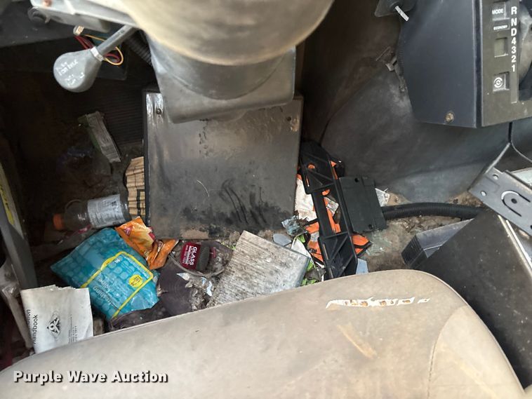 image for item EU4603 2002 International 4800 pumper fire truck