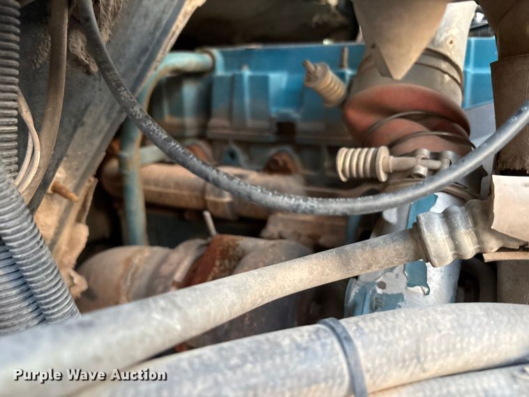 image for item EU4603 2002 International 4800 pumper fire truck