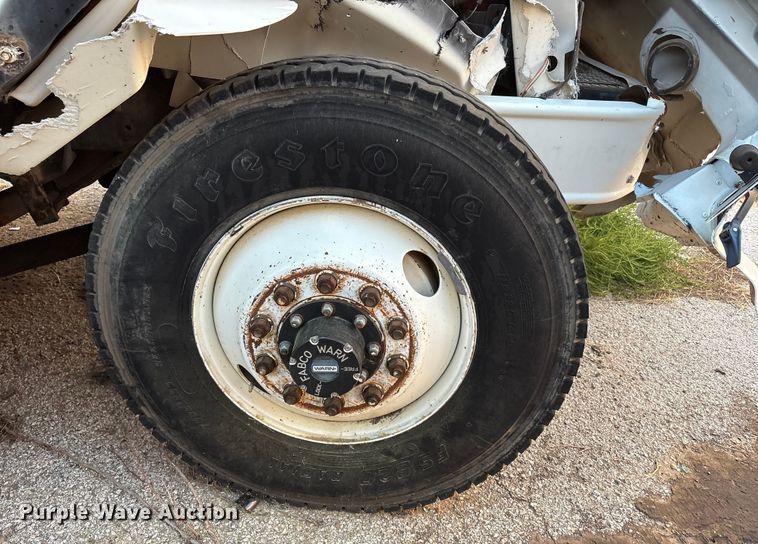 image for item EU4603 2002 International 4800 pumper fire truck