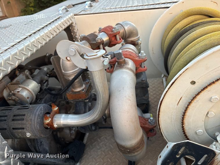 image for item EU4603 2002 International 4800 pumper fire truck