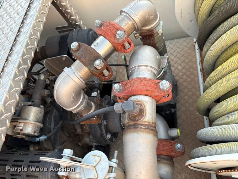 image for item EU4603 2002 International 4800 pumper fire truck