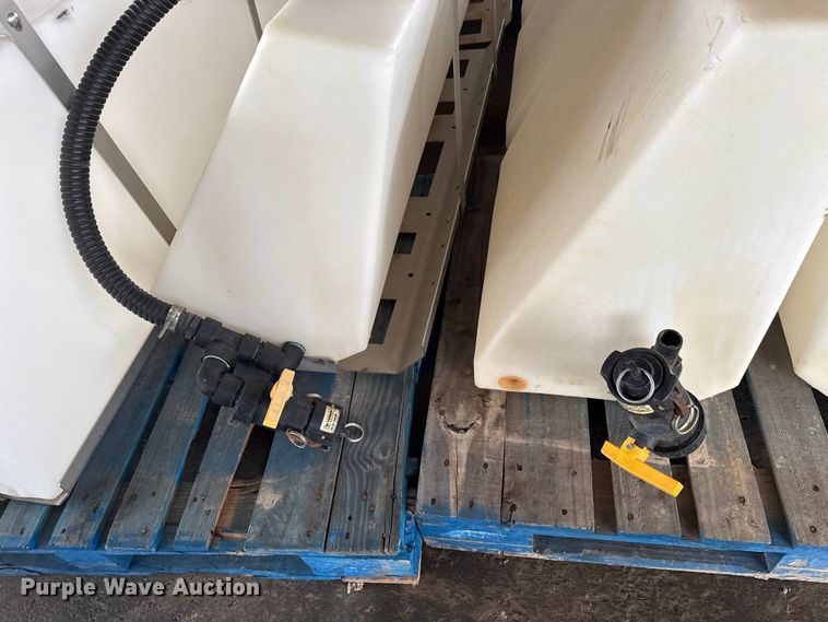 image for item EU5024 Monroe truck parts 