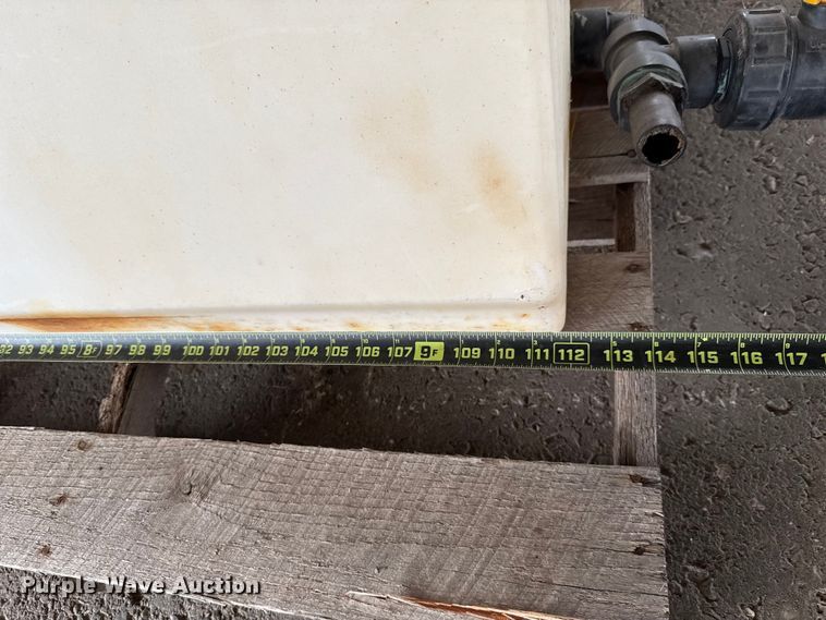 image for item EU5024 Monroe truck parts 