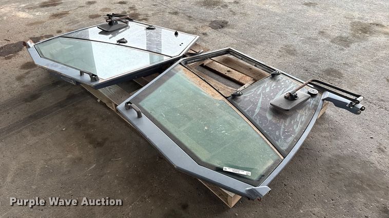 image for item EU5026 (2) Hamm doors