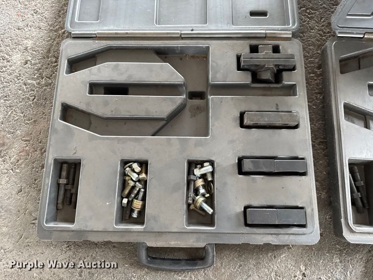 image for item EU5029 Robinair 34988 AC service machine