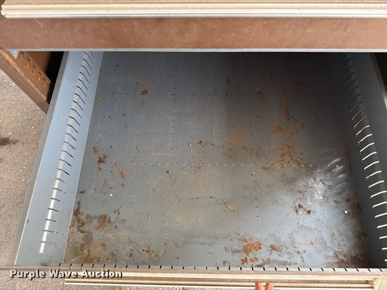 image for item EU5032 Stanley storage cabinet