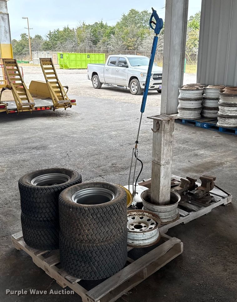 image for item EU5034 Tools