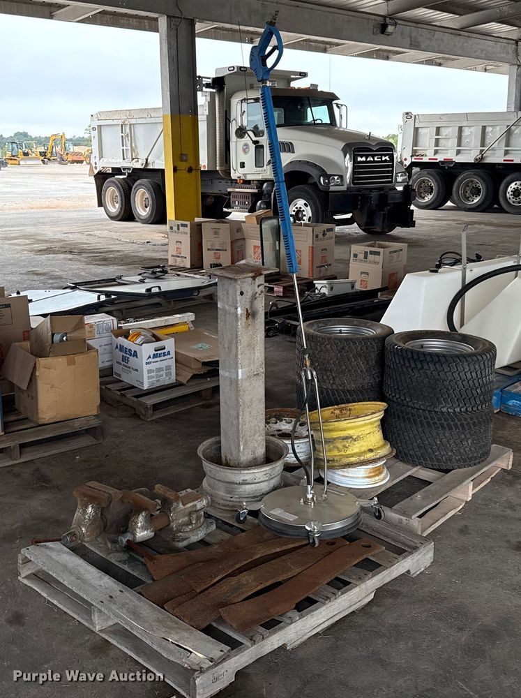 image for item EU5034 Tools