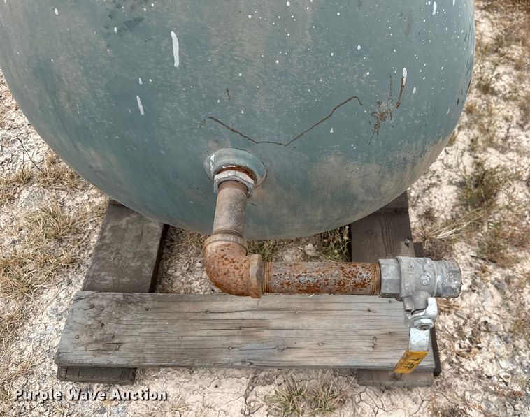 image for item EU5036 Champion air compressor