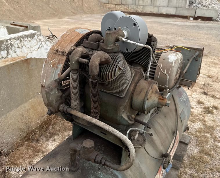 image for item EU5036 Champion air compressor