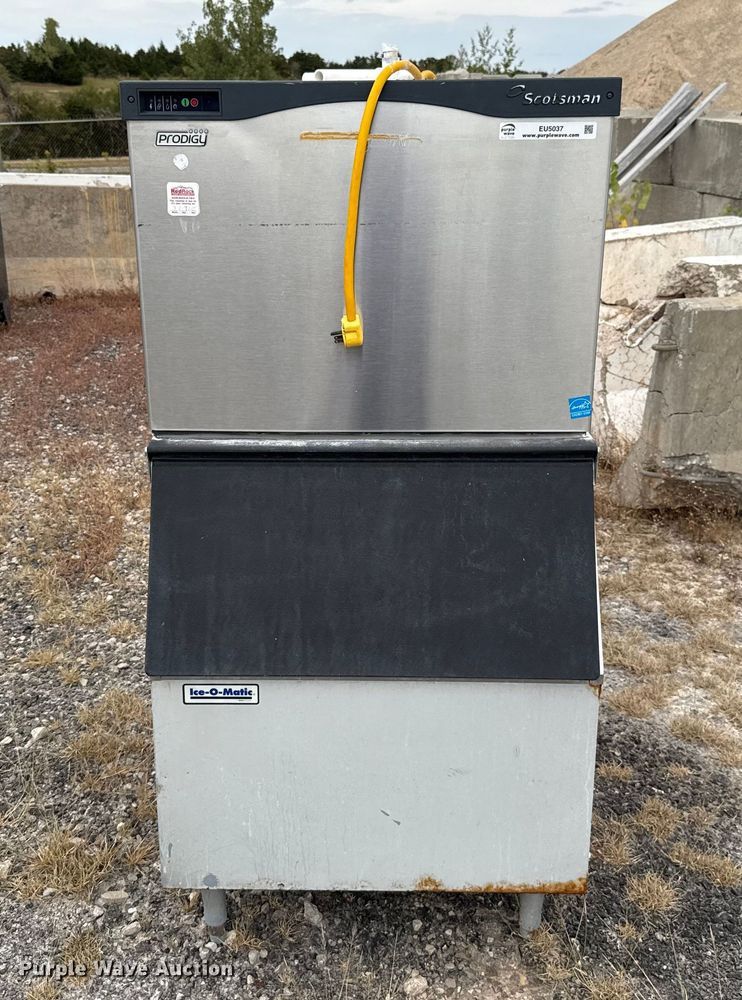 image for item EU5037 Scotsman C0330SA-1A ice machine