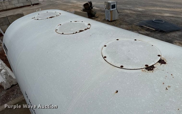 image for item EU5040 Rosco DS4000 water tank bed