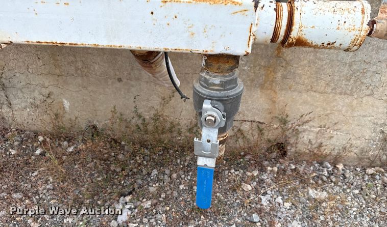 image for item EU5040 Rosco DS4000 water tank bed