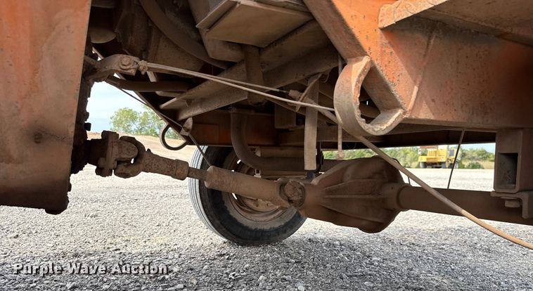 image for item EU5043 1998 Broce RJ350 broom