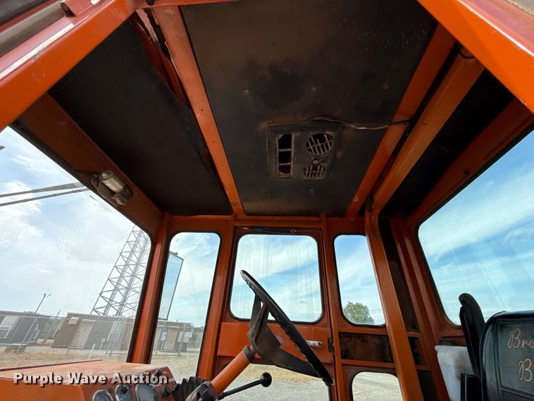 image for item EU5043 1998 Broce RJ350 broom