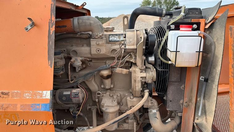 image for item EU5043 1998 Broce RJ350 broom