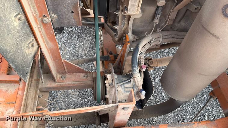 image for item EU5043 1998 Broce RJ350 broom