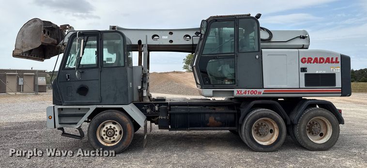 image for item EU5045 Gradall XL4100 III wheeled excavator