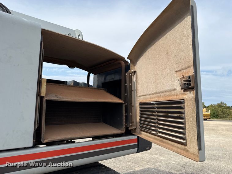 image for item EU5045 Gradall XL4100 III wheeled excavator