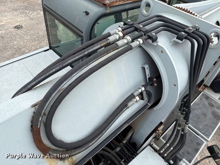 image for item EU5045 Gradall XL4100 III wheeled excavator