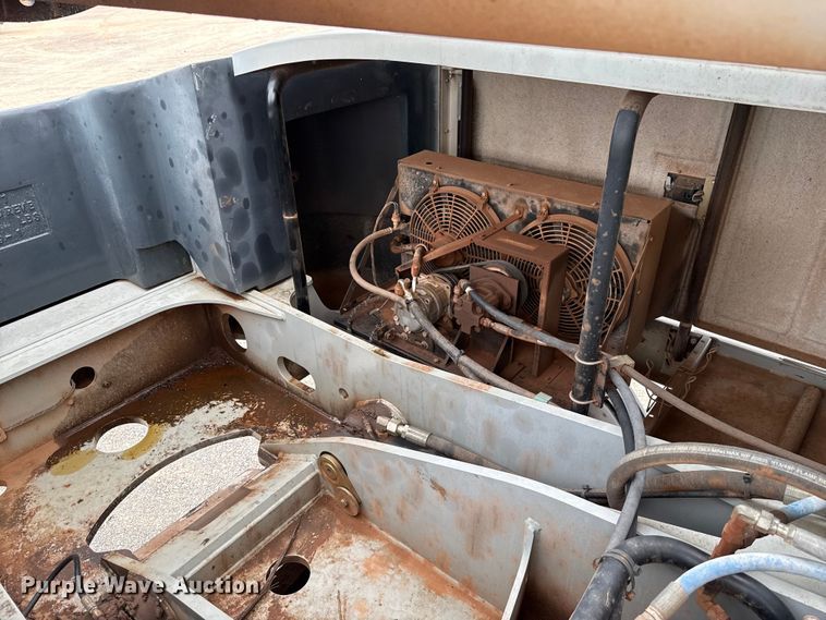 image for item EU5045 Gradall XL4100 III wheeled excavator