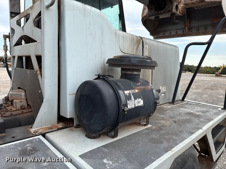 image for item EU5045 Gradall XL4100 III wheeled excavator