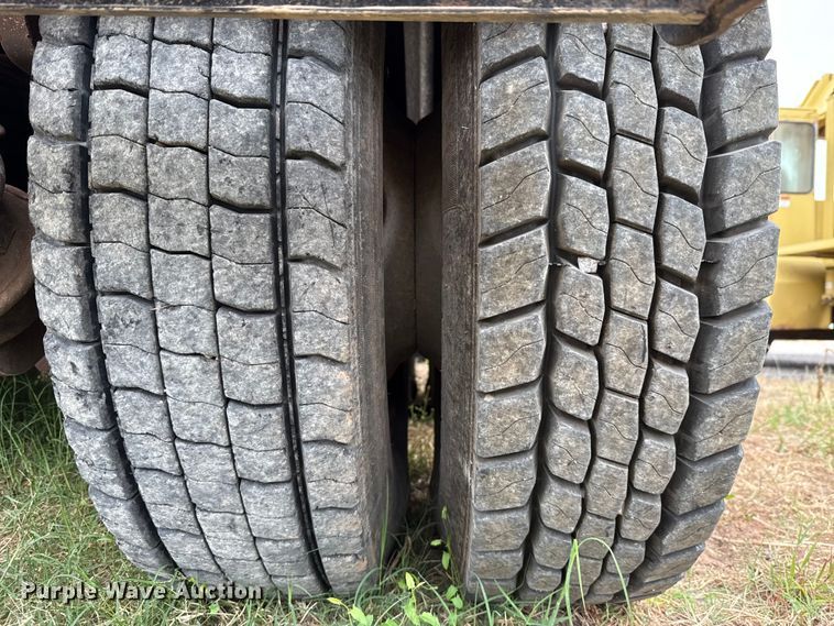 image for item EU5045 Gradall XL4100 III wheeled excavator