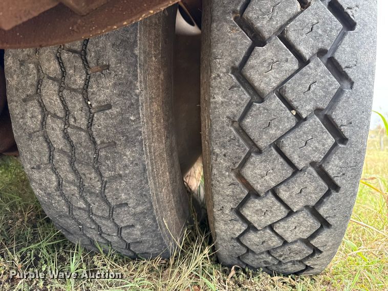 image for item EU5045 Gradall XL4100 III wheeled excavator