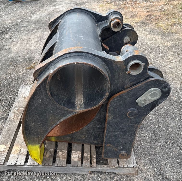 image for item EU5045 Gradall XL4100 III wheeled excavator