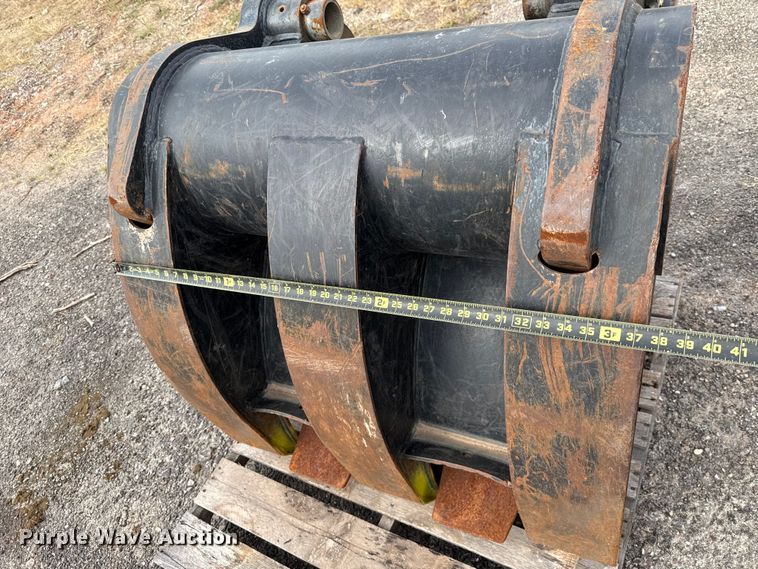 image for item EU5045 Gradall XL4100 III wheeled excavator