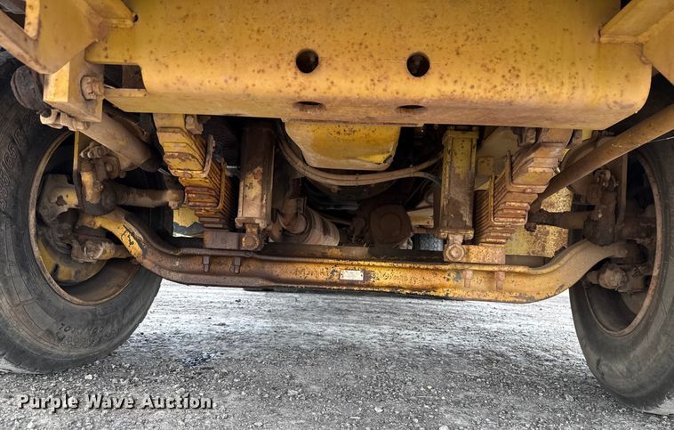 image for item EU5046 Gradall XL 4100 wheeled excavator