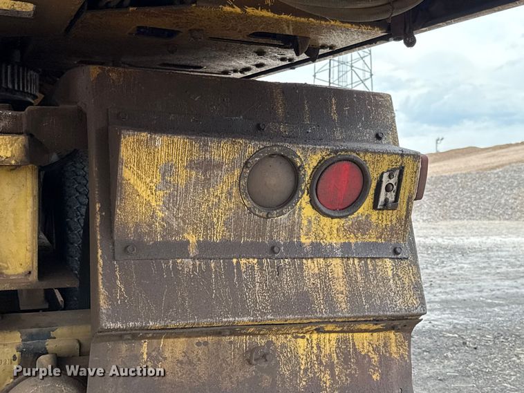 image for item EU5046 Gradall XL 4100 wheeled excavator