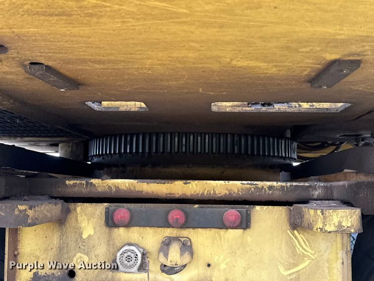 image for item EU5046 Gradall XL 4100 wheeled excavator