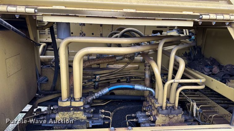 image for item EU5046 Gradall XL 4100 wheeled excavator