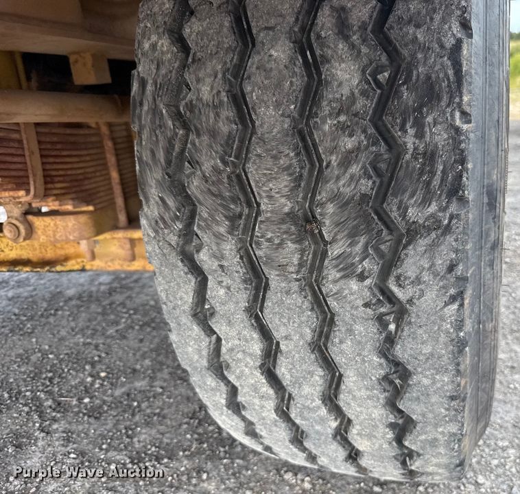 image for item EU5046 Gradall XL 4100 wheeled excavator