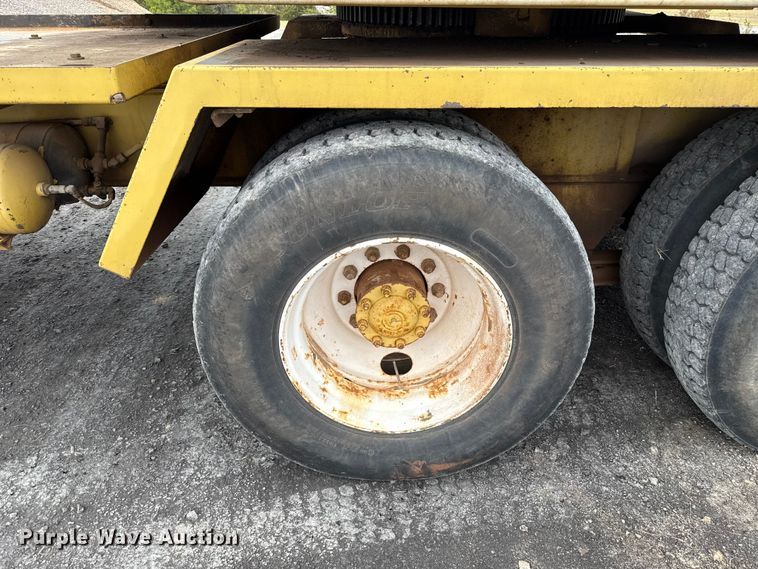 image for item EU5046 Gradall XL 4100 wheeled excavator