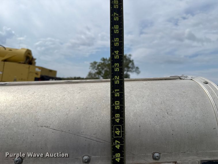 image for item EU5048 2003 Forest River Sierra Towables enclosed cargo trailer