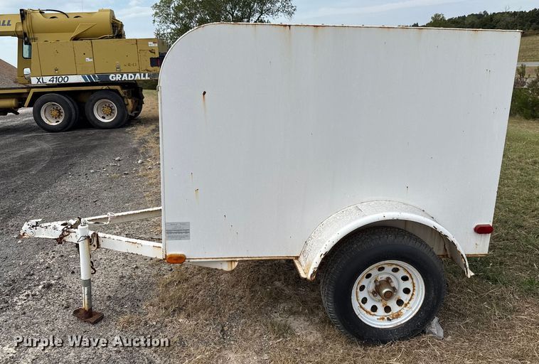 image for item EU5049 2003 Justin C Trailers enclosed cargo trailer
