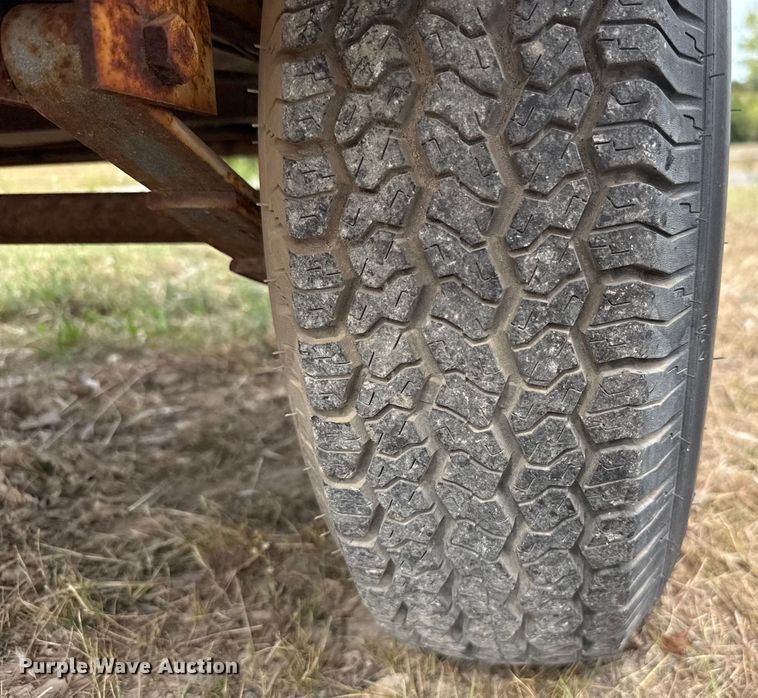 image for item EU5049 2003 Justin C Trailers enclosed cargo trailer