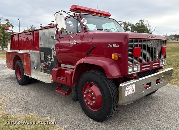 image for item EU5081 1990 GMC C7D  pumper fire truck